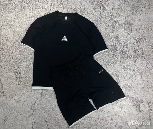 Костюм шорты и футболка Nike ACG