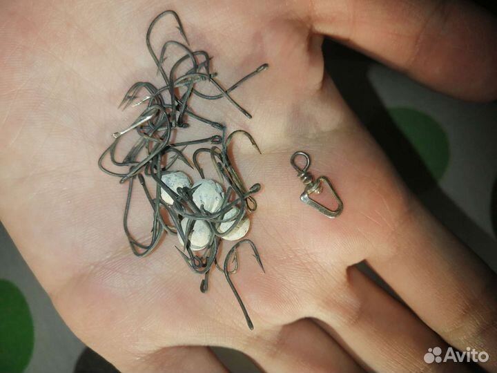 Крючки рыболовные