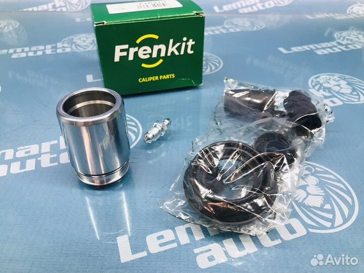 Ремкомплект заднего суппорта Mazda 3