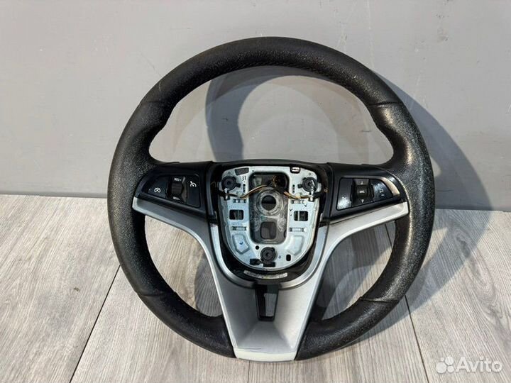 Руль Chevrolet Cruze Z18XER 2011
