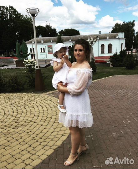 Шифоновое белое платье