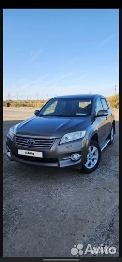 Toyota RAV4 2.0 CVT, 2011, 302 000 км