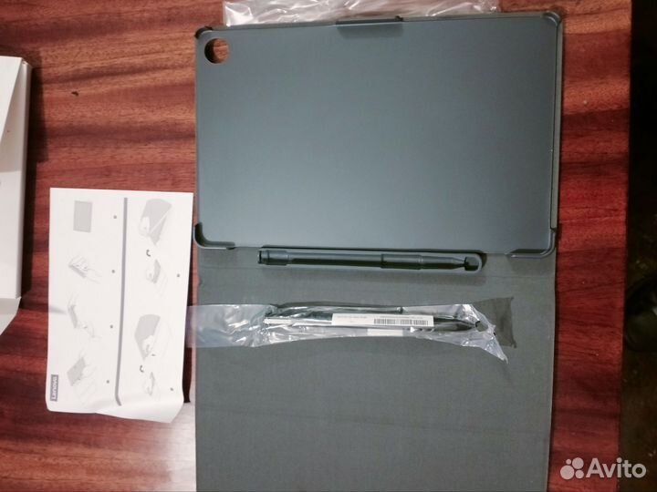 Стилус+Чехол оригинал для планшета Lenovo