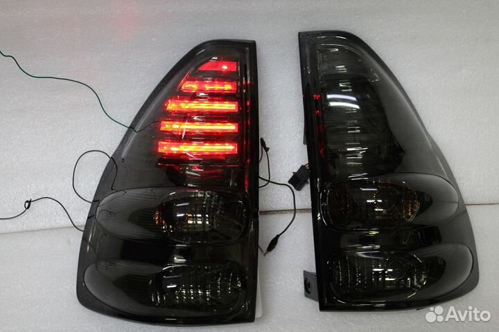 Prado 120 LED Стоп сигналы диодные Черные L7OL1