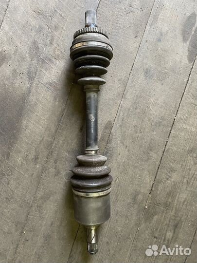 Левый привод Volvo XC70,s60,s70,s80