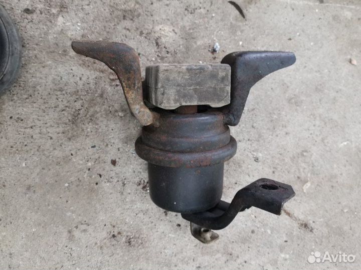 Подушка двигателя правая Chery Qq6 S21 седан