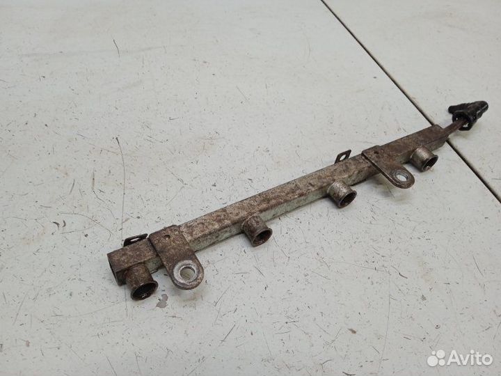 Рейка топливная (рампа) Chevrolet Aveo T250 1.5