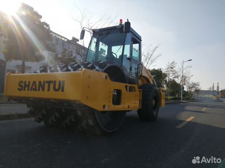 Дорожный каток Shantui SR14P, 2022