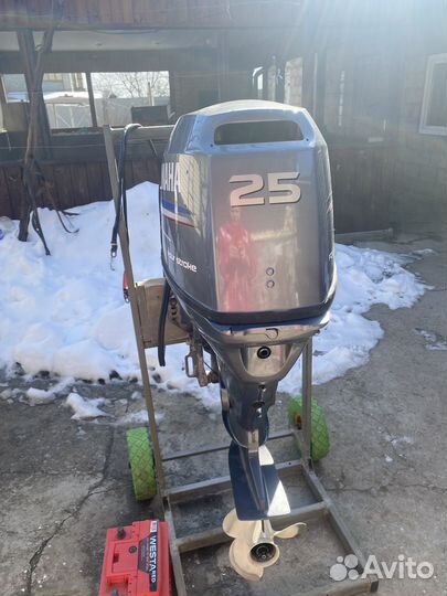 Лодочный мотор