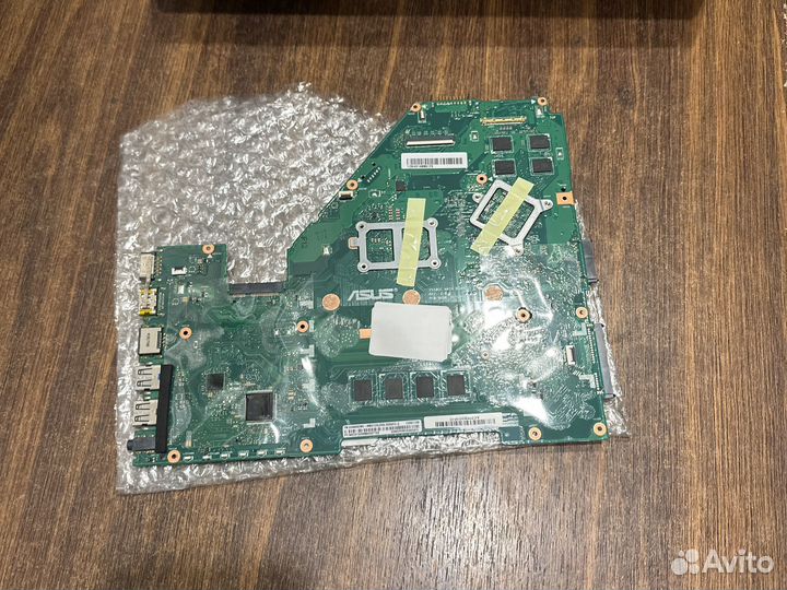 Мать asus x550cc pentium 2117u + nvidia gt720m