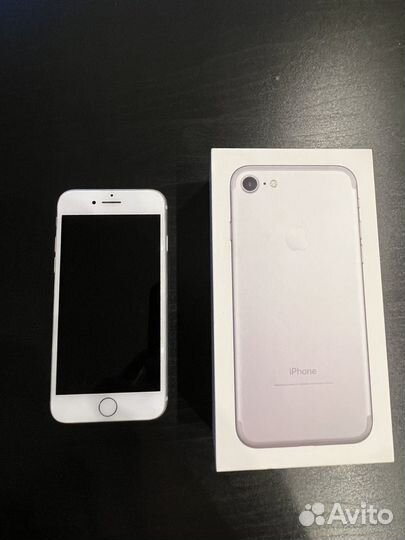 iPhone 7, 32 ГБ