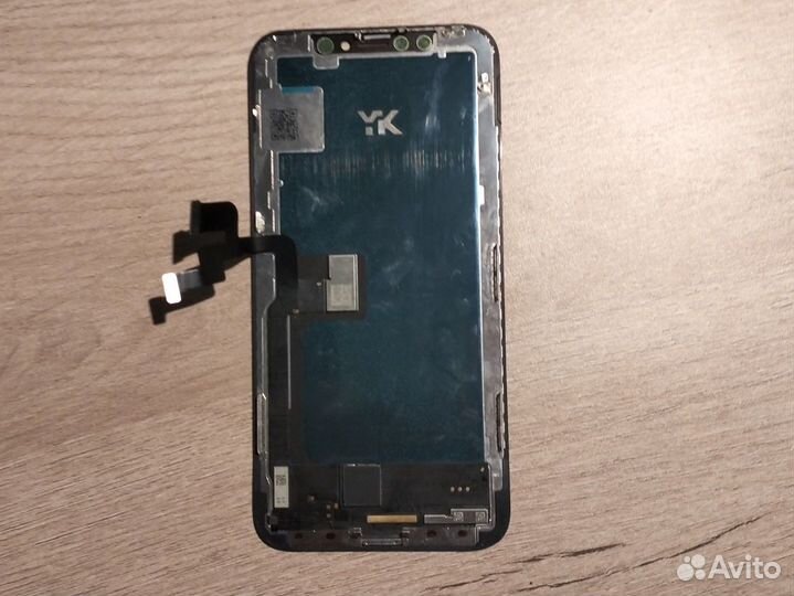 Дисплей iPhone X