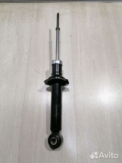 Амортизатор стойка зад Nissan almera classic B10