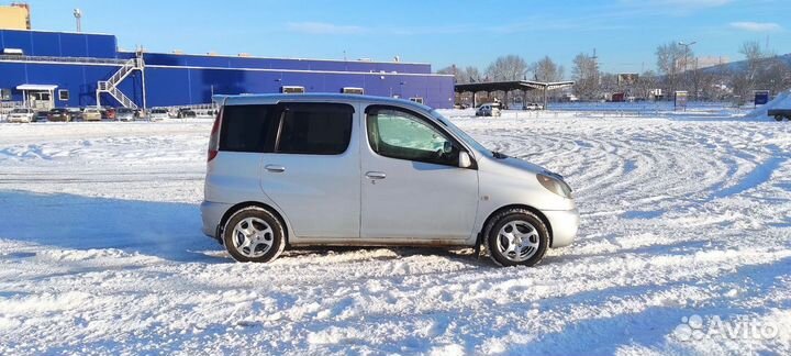 Toyota Funcargo 1.3 AT, 2001, 249 600 км