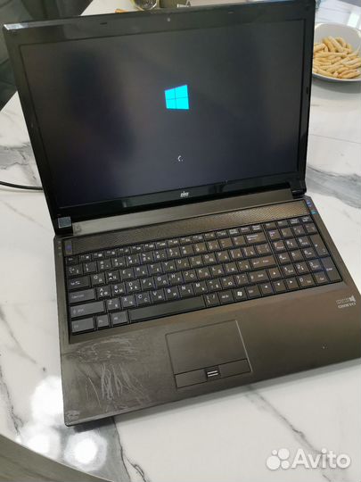 Игровой Dns P150em греется