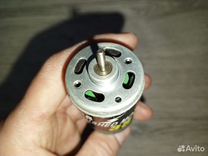 Injora коллекторный двигатель 35Т трофи