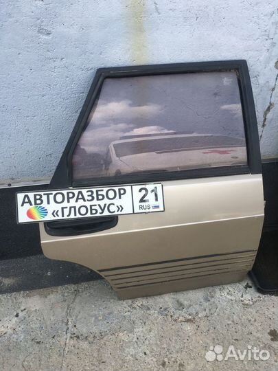 Дверь заднее правое Ваз 21099
