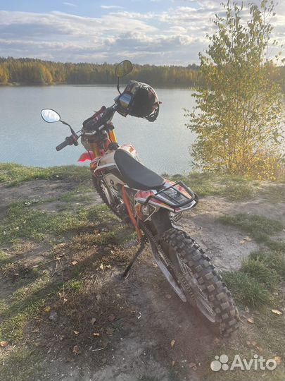 RegulMoto Athlete 250 Эндуро