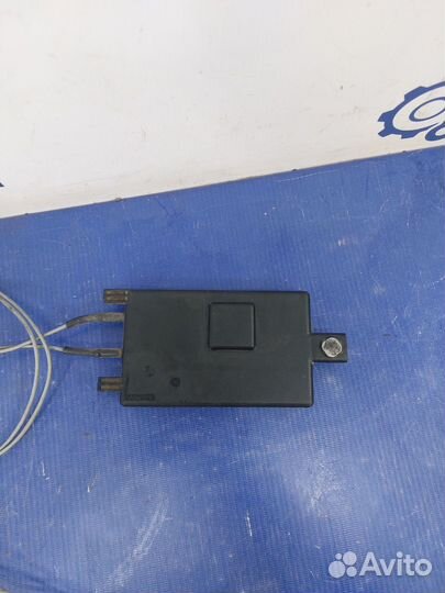 Антенна навигации Volkswagen Touareg 7L