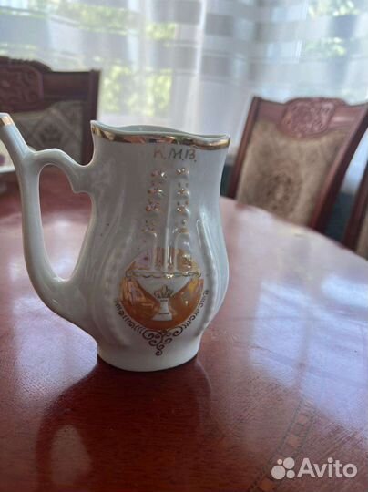 Бюветница, кружка для питья минеральной воды