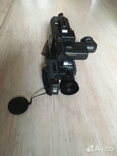 Видеокамера panasonic M10