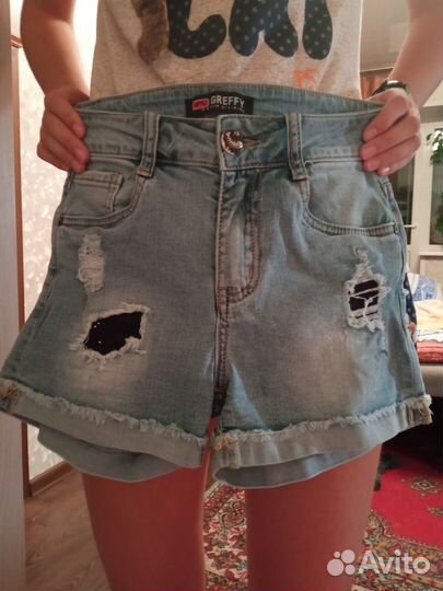 Джинсовые шорты