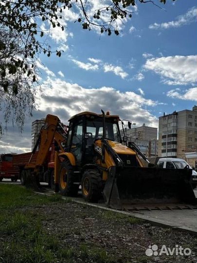 Экскаватор погрузчик в аренду