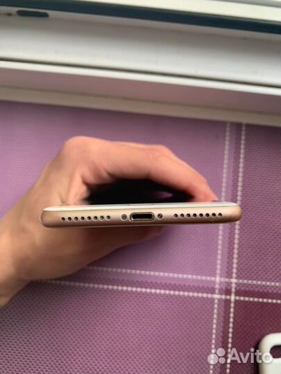 iPhone 8 Plus, 64 ГБ