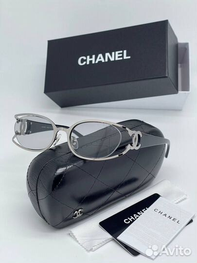 Солнцезащитные очки chanel