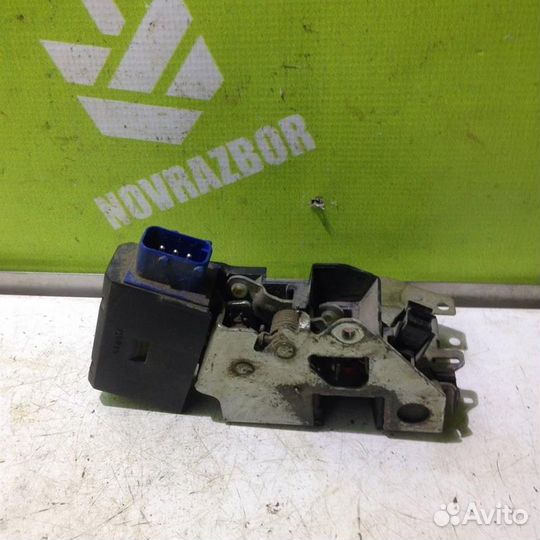 Замок двери задней левой бмв Е36