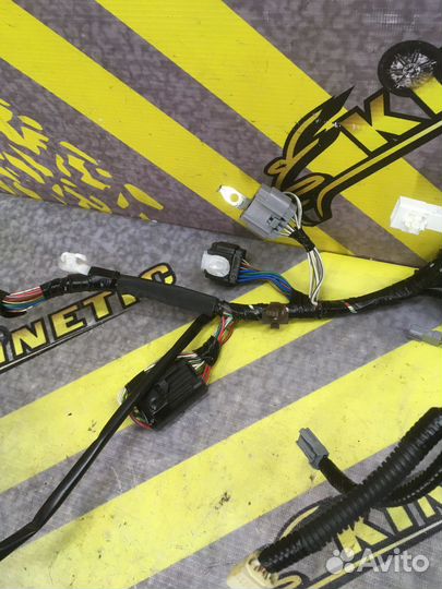 Проводка двери Коса багажника Альфард ATH10