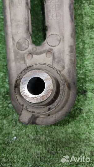 Опора (подушка) двигателя задняя Nissan Tiida 2008