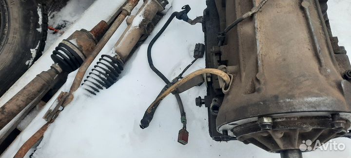 Корпус АКПП ниссан ларго 2л. дизель