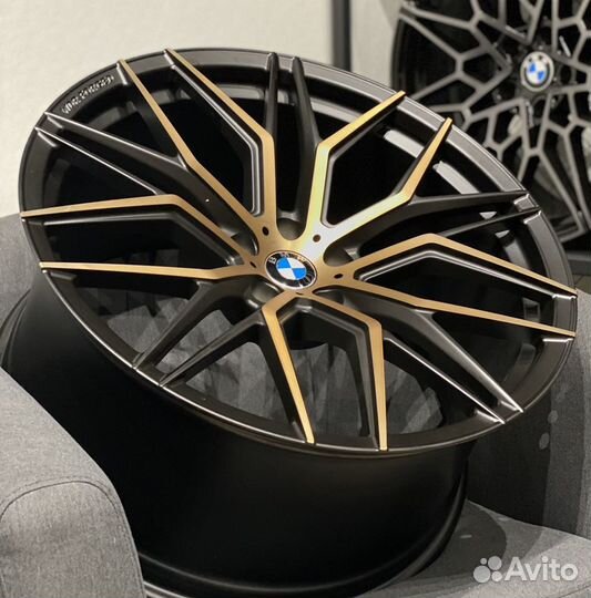 Кованые диски R22 BMW G05 G06 G07