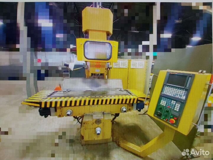 Вертикально фрезерный станок с чпу