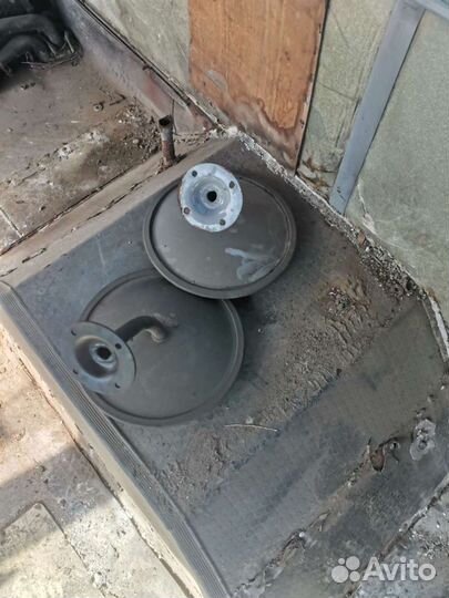 Зеркало круглое сферическое 30см