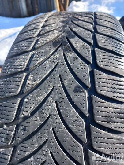 Goodyear Ultra Grip Ice Arctic 2 225/55 R17