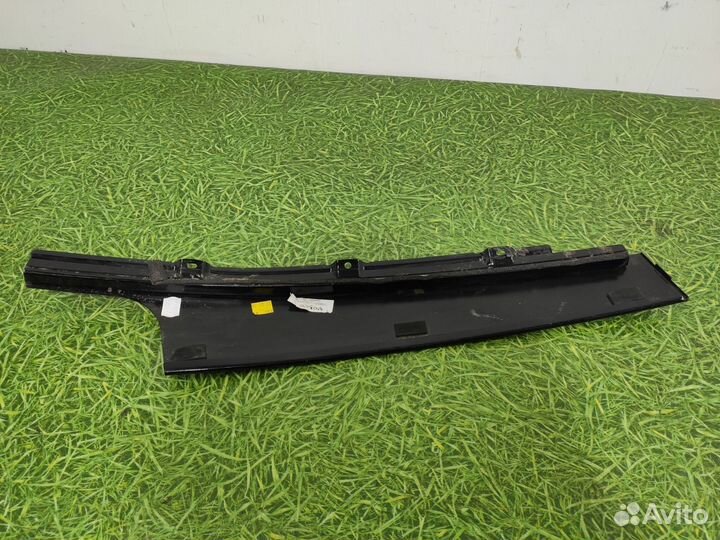 Накладка стойки двери передняя правая Volvo Xc90