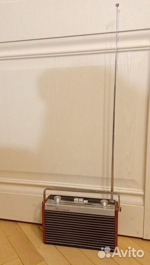 Английский радиоприёмник 1970 года