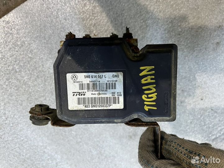 Блок ABS модуль VW Tiguan 5n0614517L