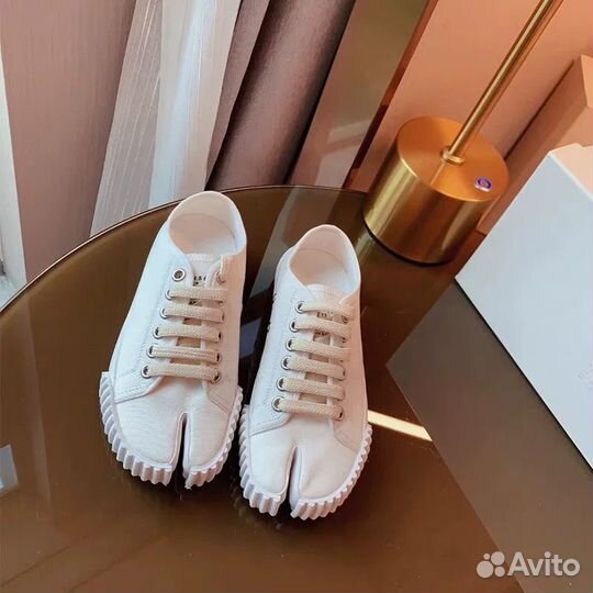 Кеды Maison Margiela Tabi Low Top