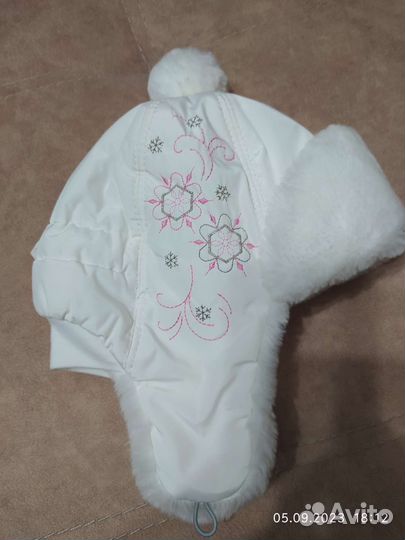 Зимняя шапка для девочки