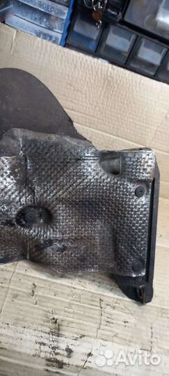 Опора двигатель R на volkswagen passat b5 plus