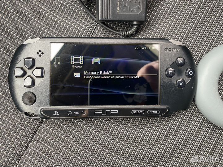 Sony PSP e1008