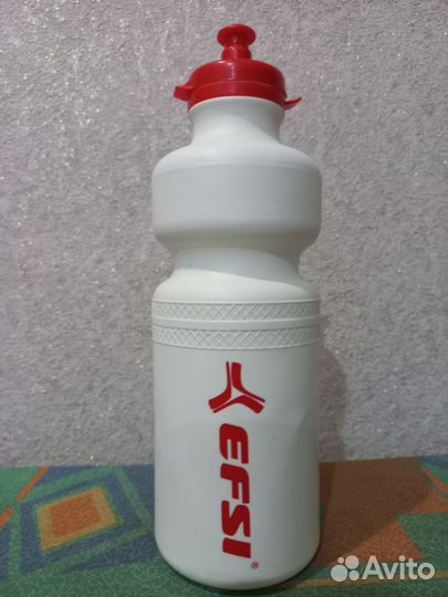 Бутылка для воды спортивная