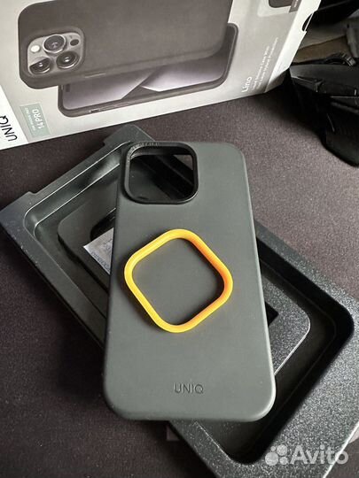 Чехол на iPhone 14 pro Uniq lino