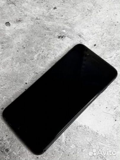 iPhone 8 Plus, 64 ГБ