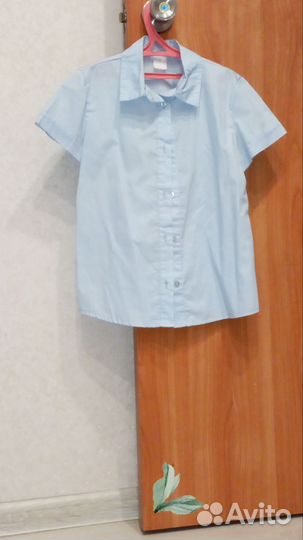 Продам блузку, школьную
