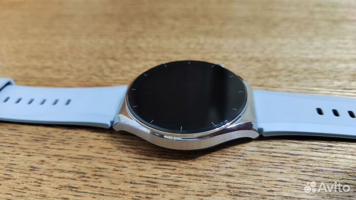 Продаются smart-часы xiaomi watch s1