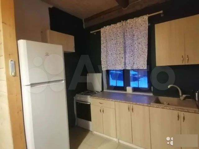 Коттедж 110 м² на участке 8 сот.